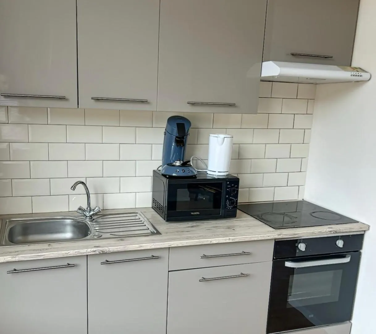 Jumet 242 B Bruxelles-Charleroi-Airport Apartment Belgium